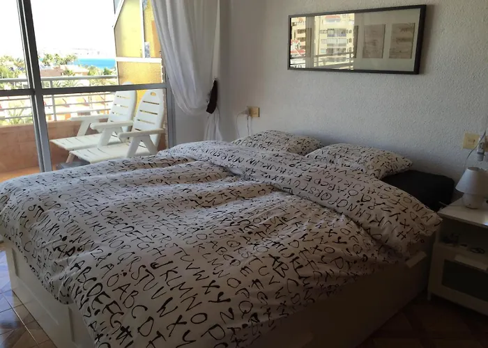 Attikawohnung 3,5 Zimmer, Direkt Am *